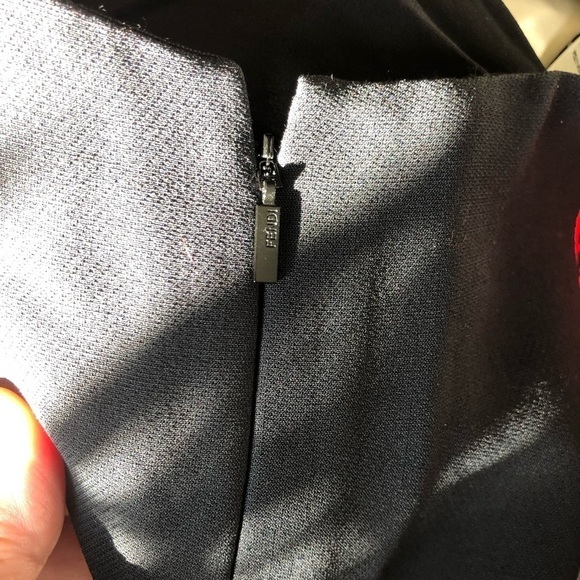 Authentic Fendi Midi Pencil Skirt Size 38 Wool Silk Blend Red Black Block Design - Picture 10 of 13